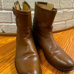 Frye Size 9 Low Boots